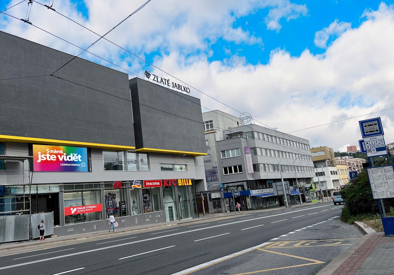 60-zlin-jablko-web-1759356807.jpg